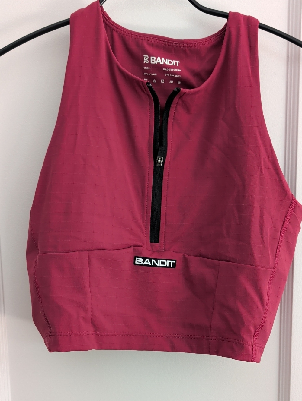Bandit Women's Cropped Athletic Tank Pink Small Like New